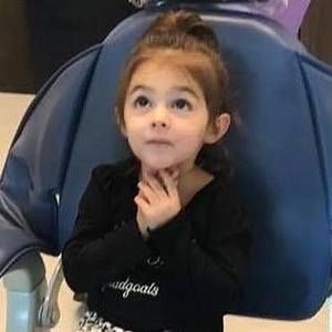 Meet your Posher, Nicholas